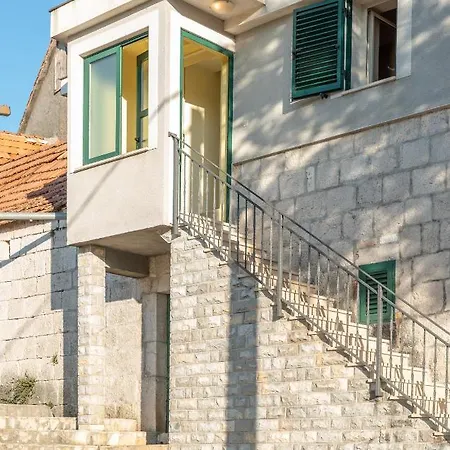 Apartament Roko Trogir-ljubitovica